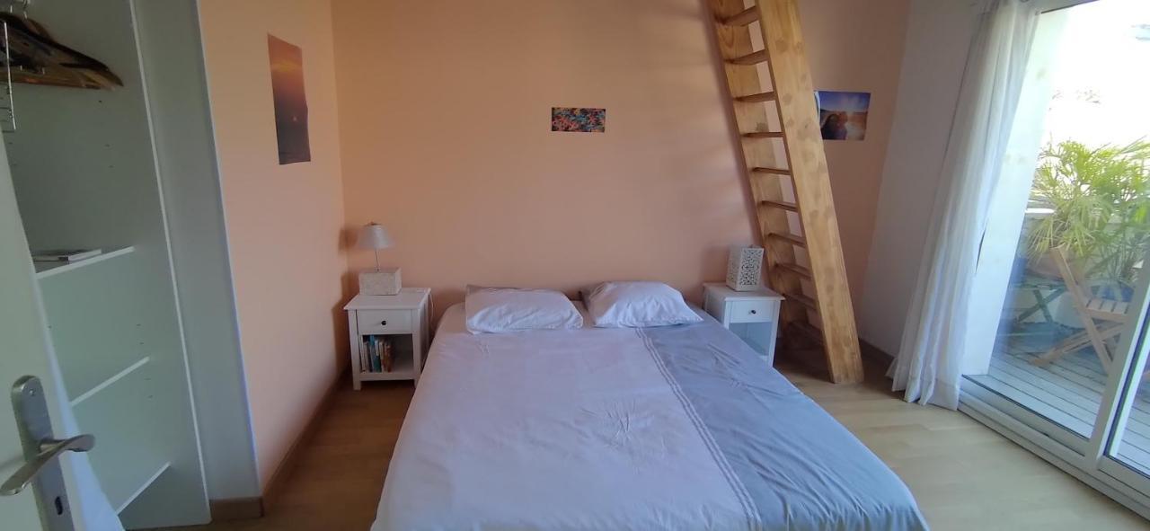 Belle Chambre Sur Terrasse A 3 Min De La Gare Bordeaux Exterior photo